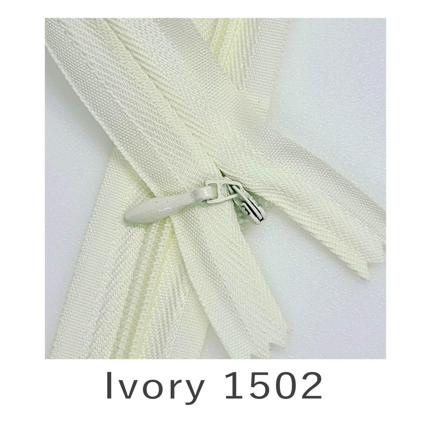Concealed Zip Ivory 1502