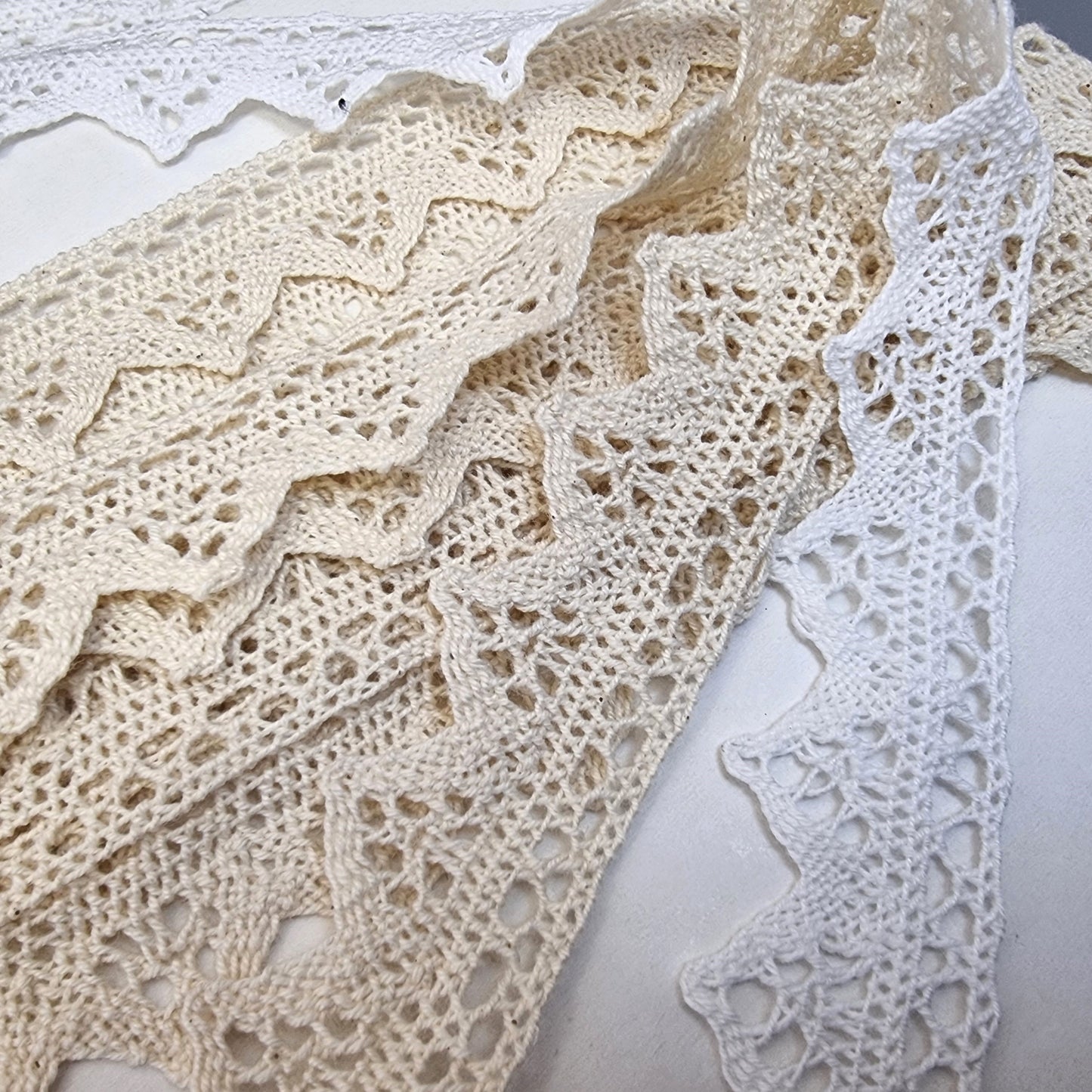 30mm Cotton Lace Points Trim