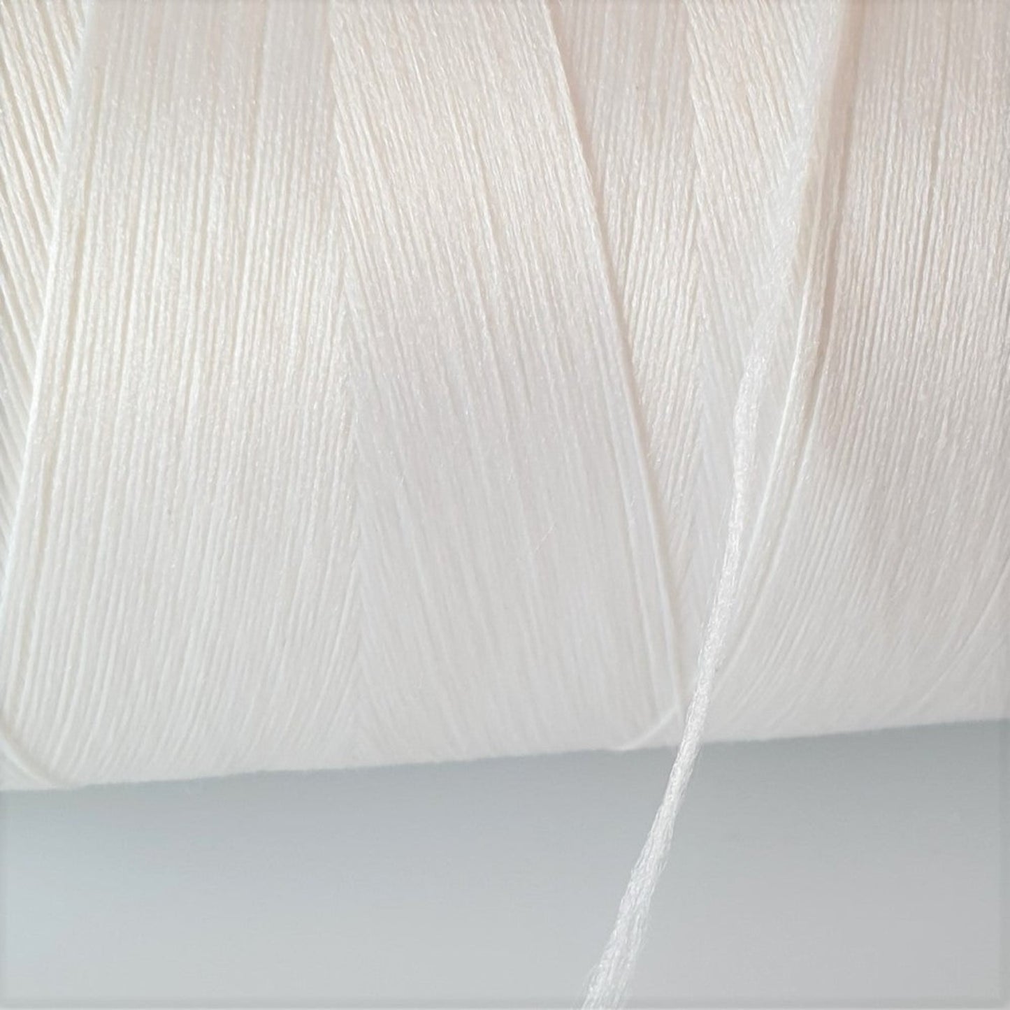 80 Bulked Polyester Thread Strand