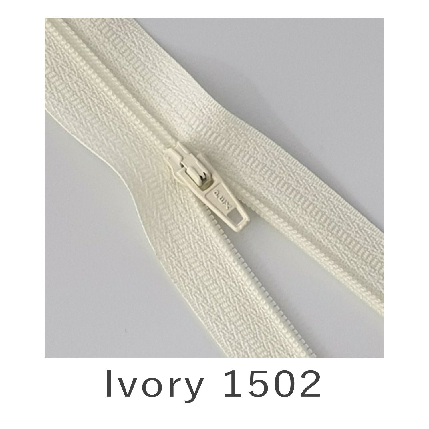 Closed End Zip Ivory 1502